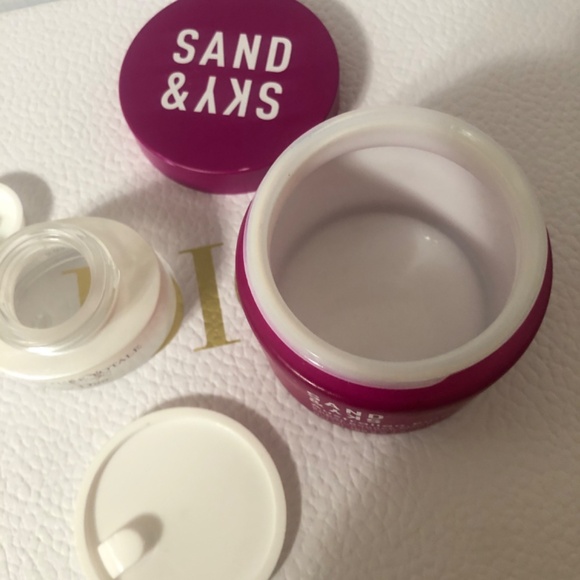 Empty "Dior" Capture Totale Creme & Sand&Sky Container - Picture 4 of 5